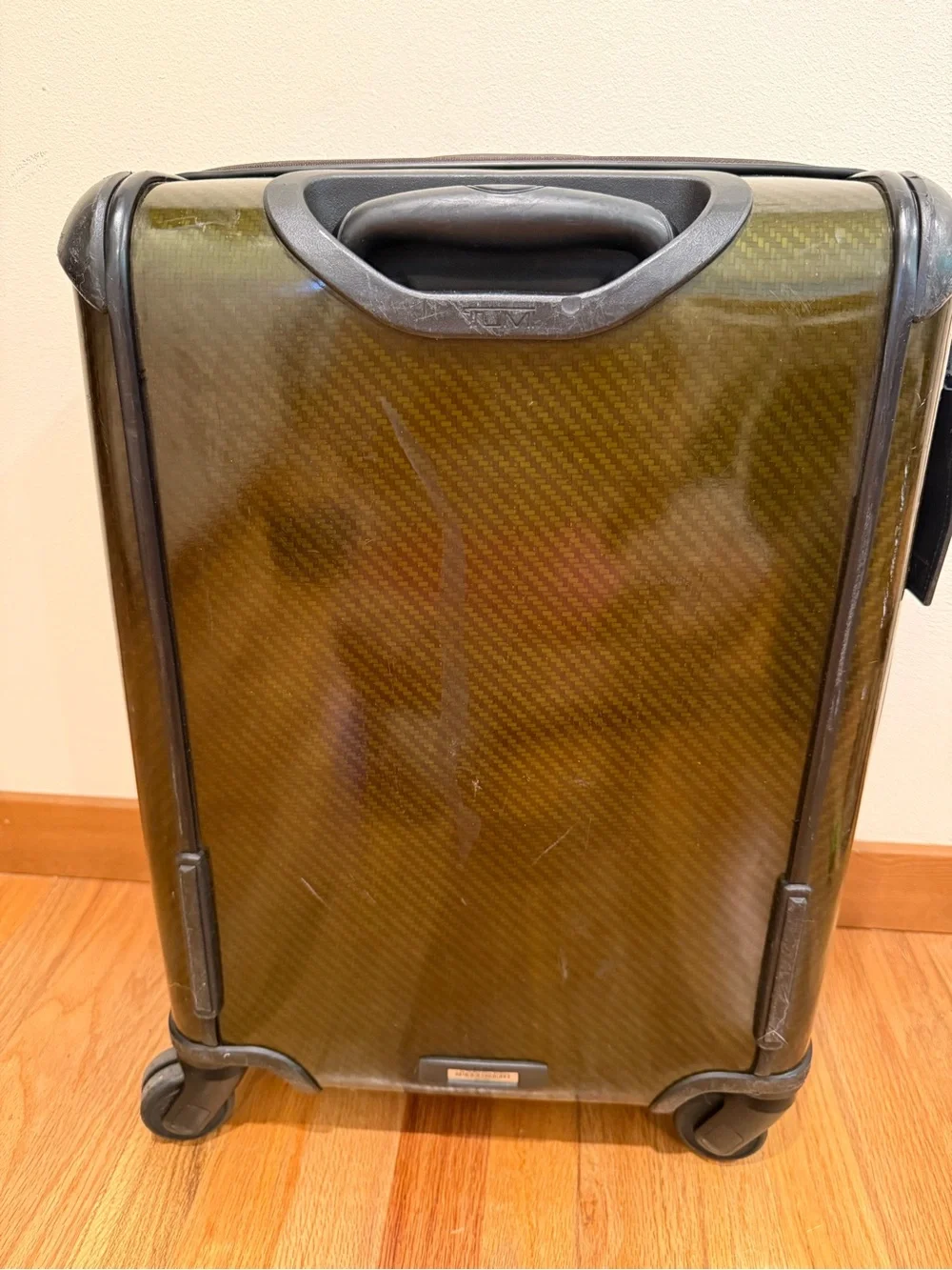 Preowned Tumi Tegra Lite Max 28721 Continental 22” Spinner Exp CarryOn Luggage